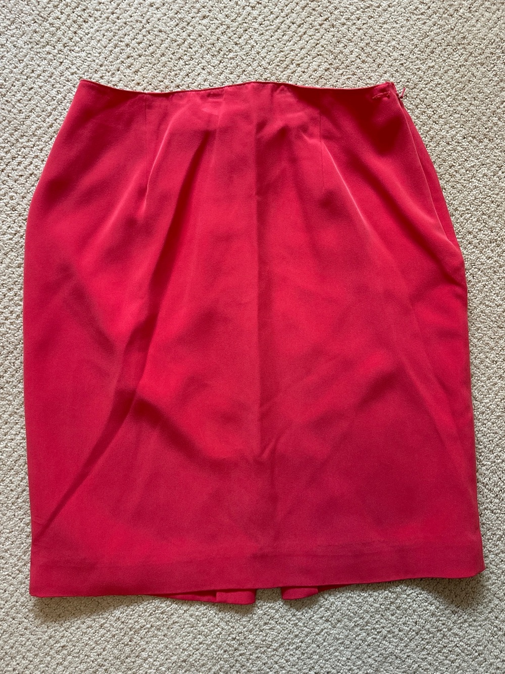 VINTAGE Jones New York 100% Silk Red Pencil Skirt Size 10